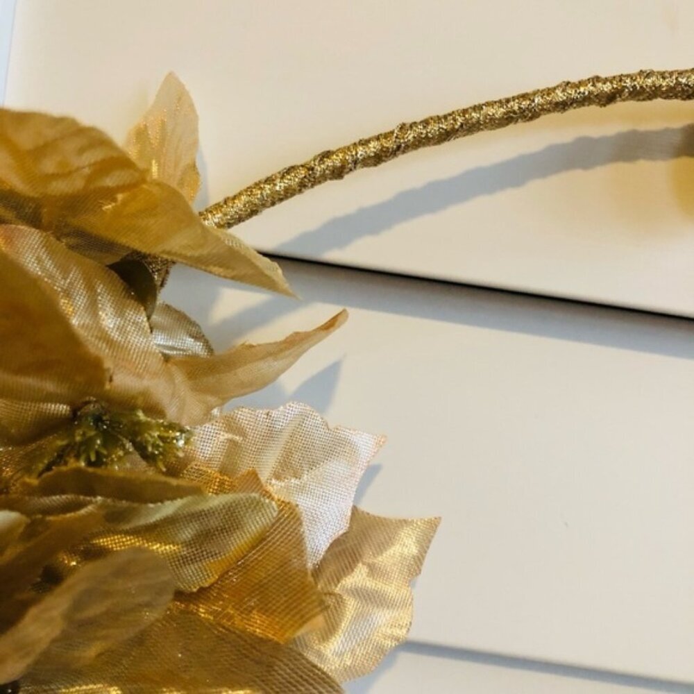 Gold Leaf Sparkle Metallic Fancy Floral Decor Christmas NYE Holiday Wreath - Picture 2 of 4